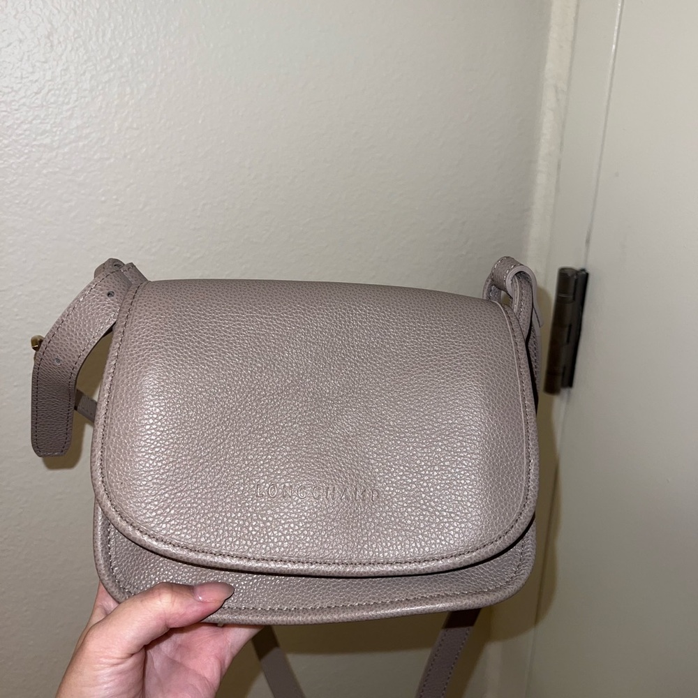 Longchamp Le Foulonne Elegant Taupe Leather Crossbody Bag - Picture 2 of 4
